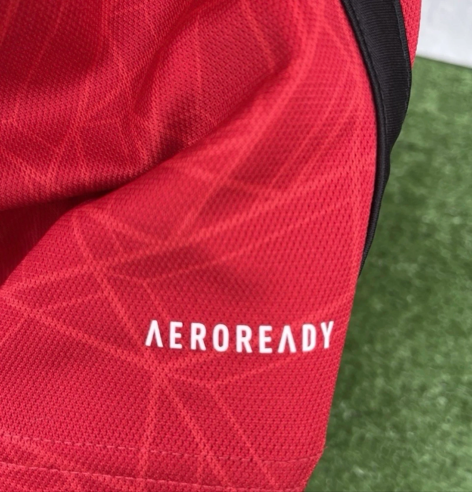Fernandes Manchester United shirt – photo 9
